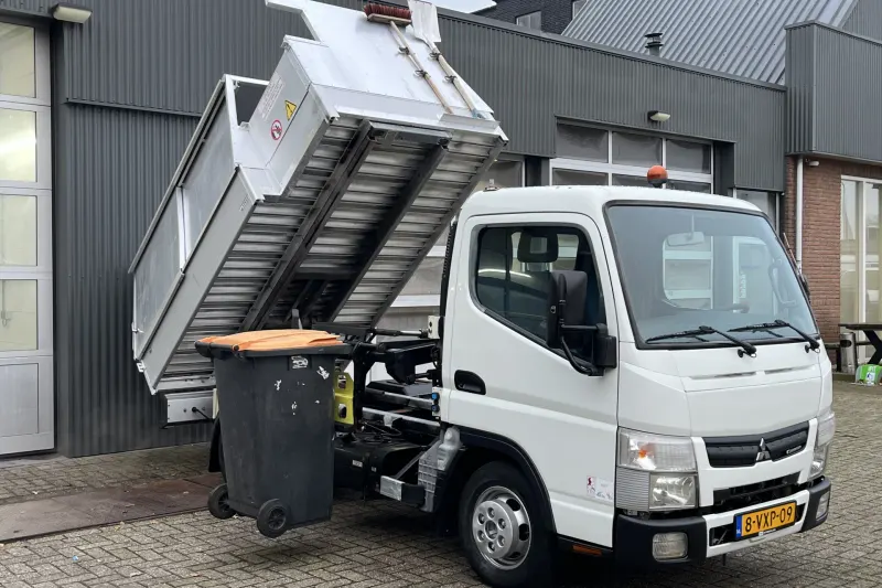 Fuso Canter (2012)