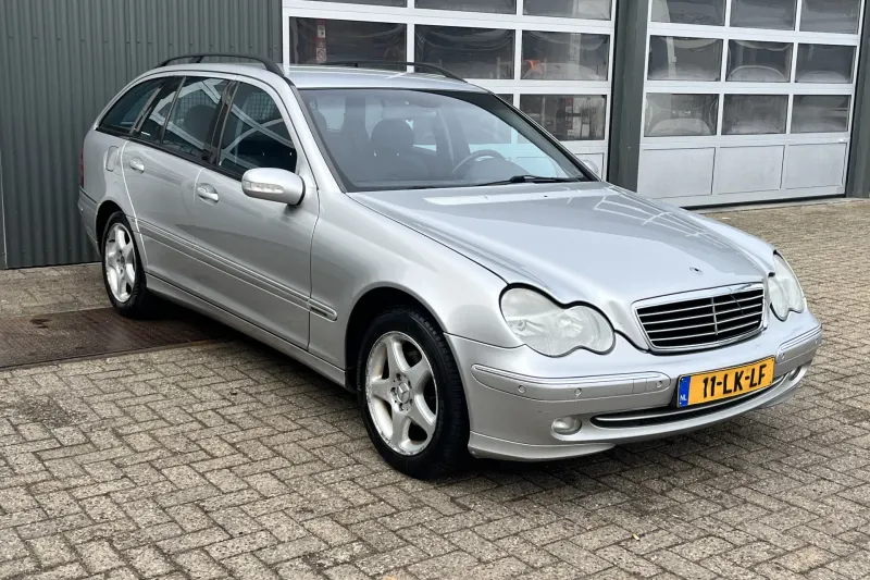 Mercedes-Benz C-Klasse (2003)