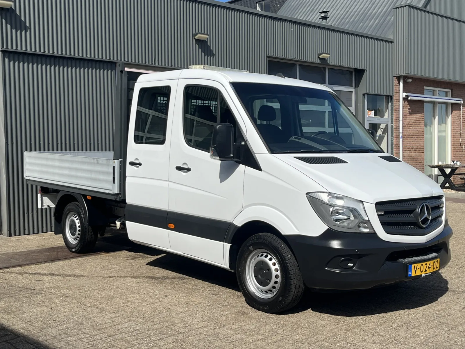 Mercedes-Benz Sprinter (2017) — foto 1