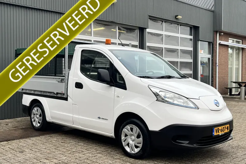 Nissan e-NV200 Van (2015)