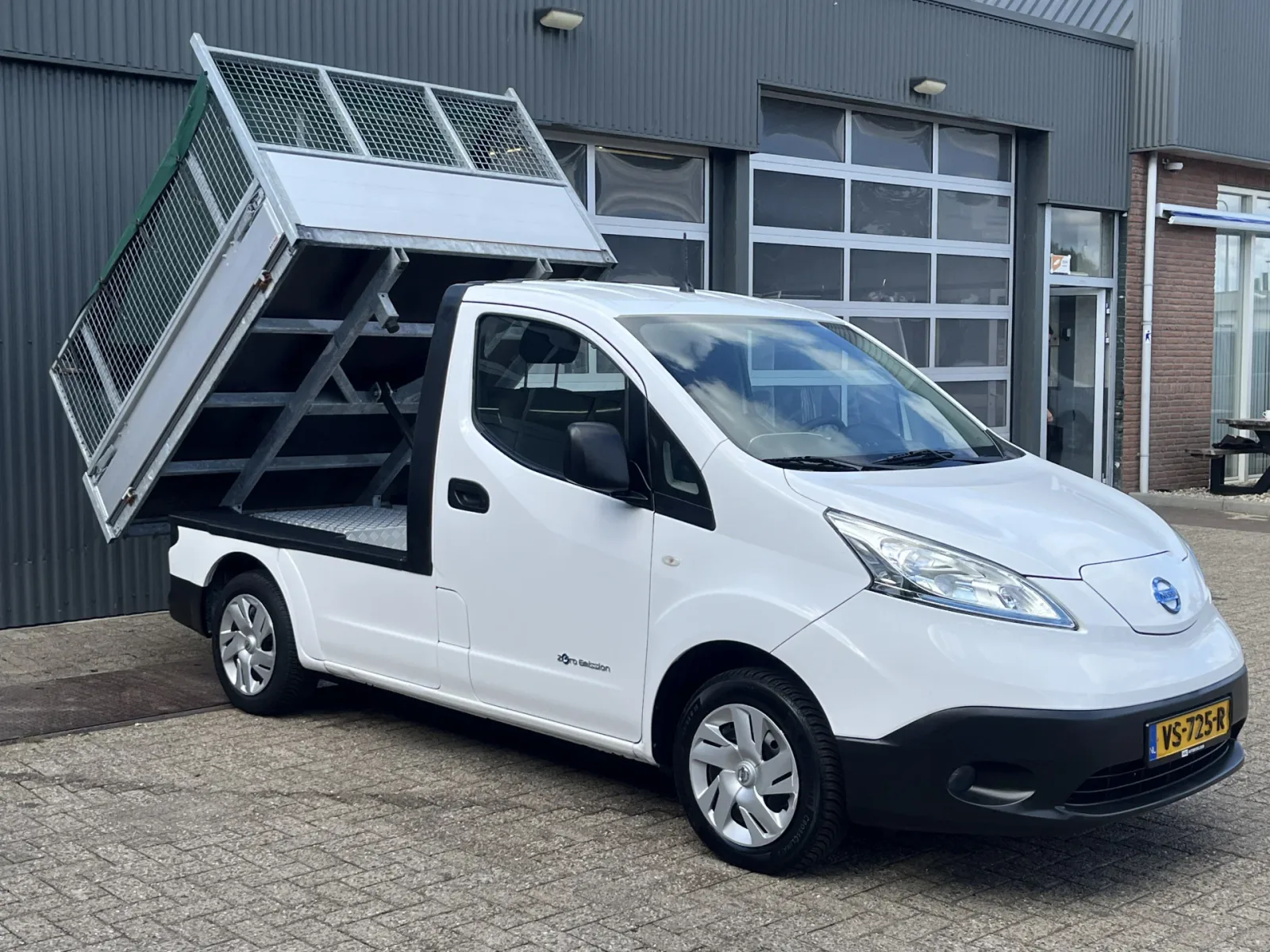 Nissan E-NV200 (2016) — foto 1