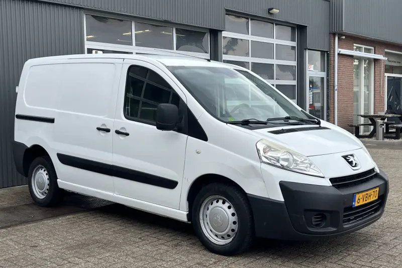 Peugeot Expert (2009)