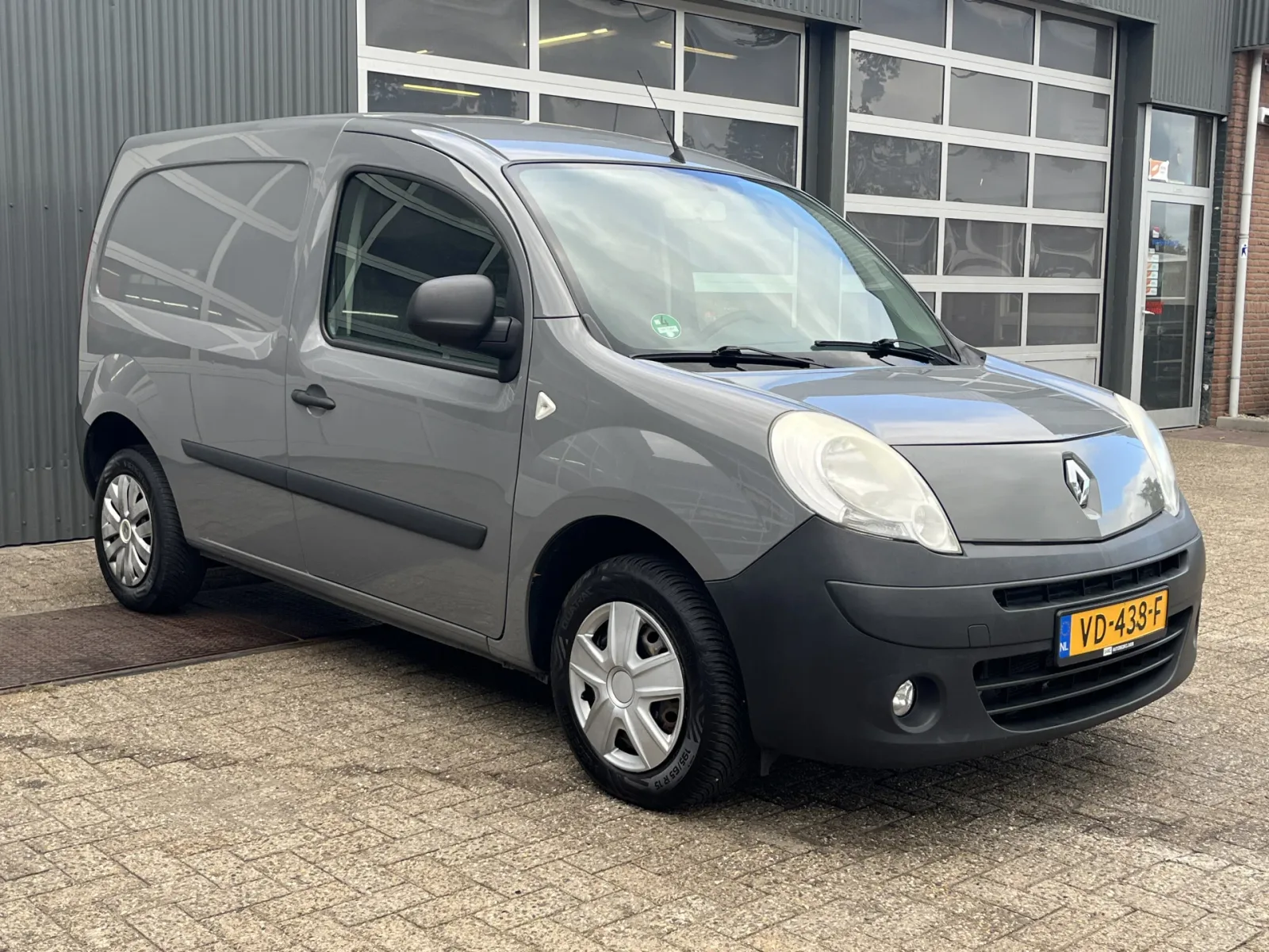 Renault Kangoo Express (2013) — foto 1