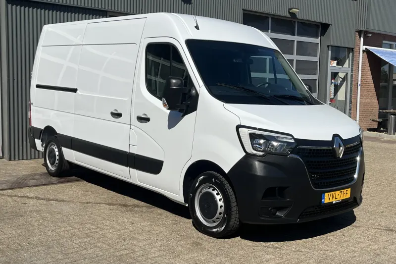 Renault Master (2023)