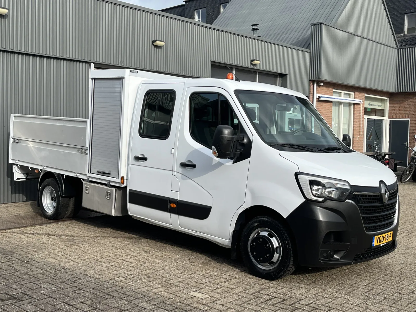 Renault Master (2020) — foto 1