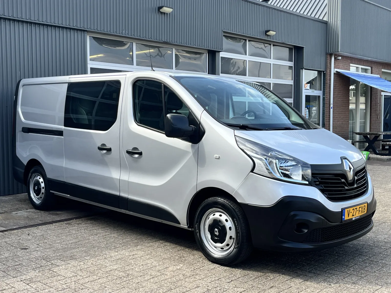 Renault Trafic (2016) — foto 1
