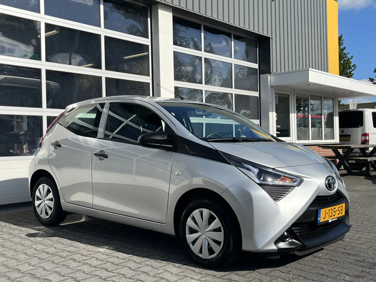 Toyota Aygo (2020) — foto 1