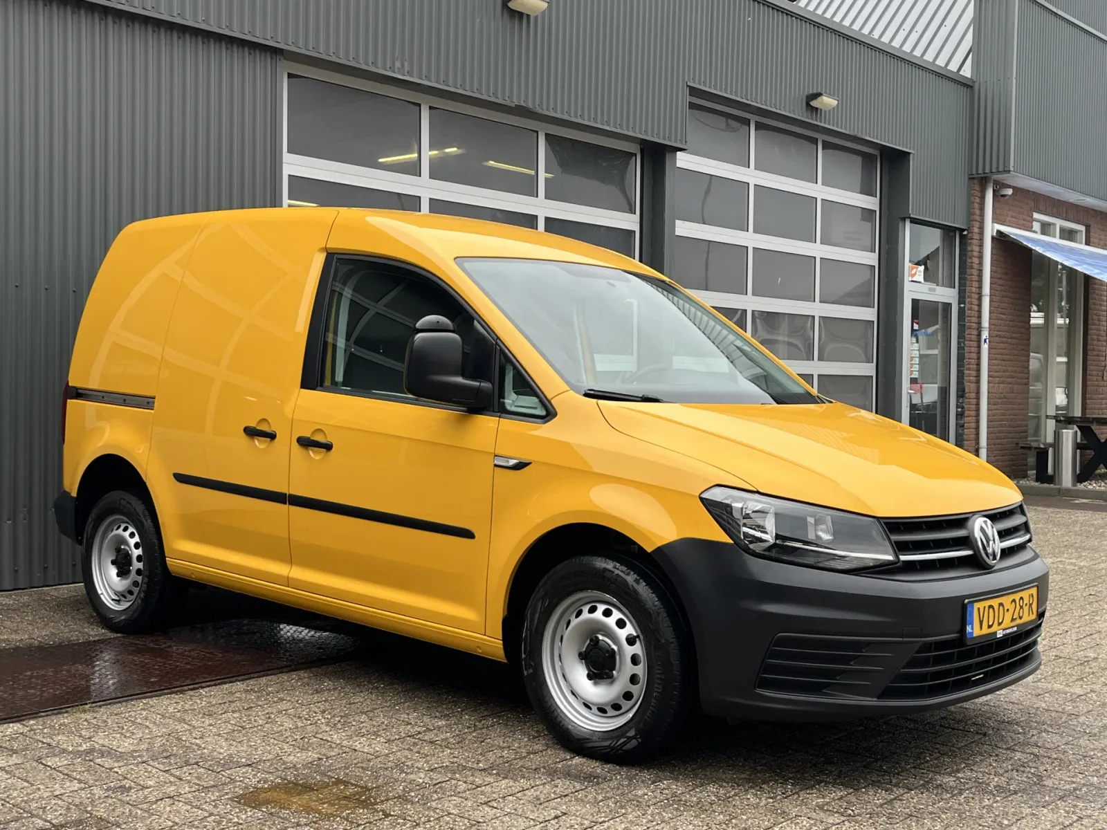 Volkswagen Caddy (2019) — foto 1