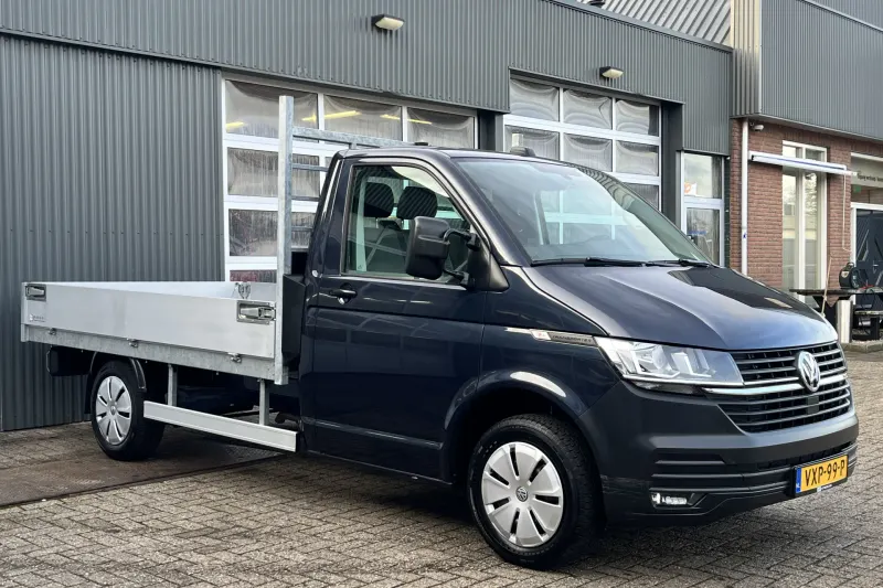 Volkswagen Transporter (2023)