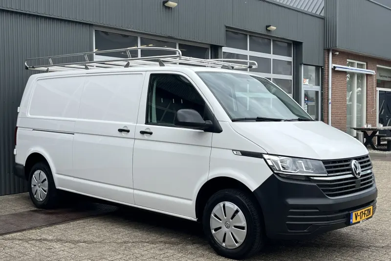Volkswagen Transporter (2024)