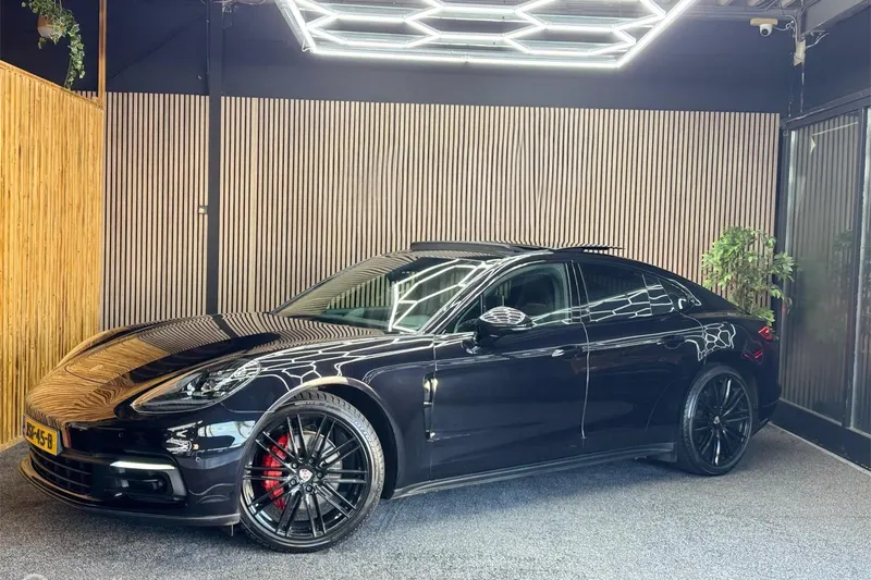Porsche Panamera (2017)