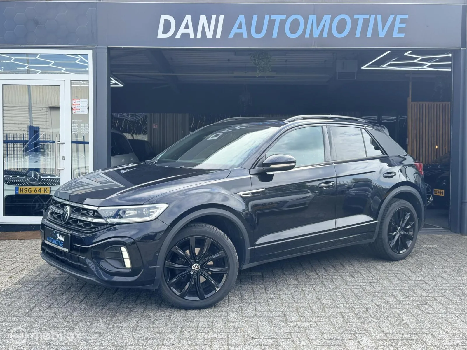 Volkswagen T-Roc (2024) — foto 1