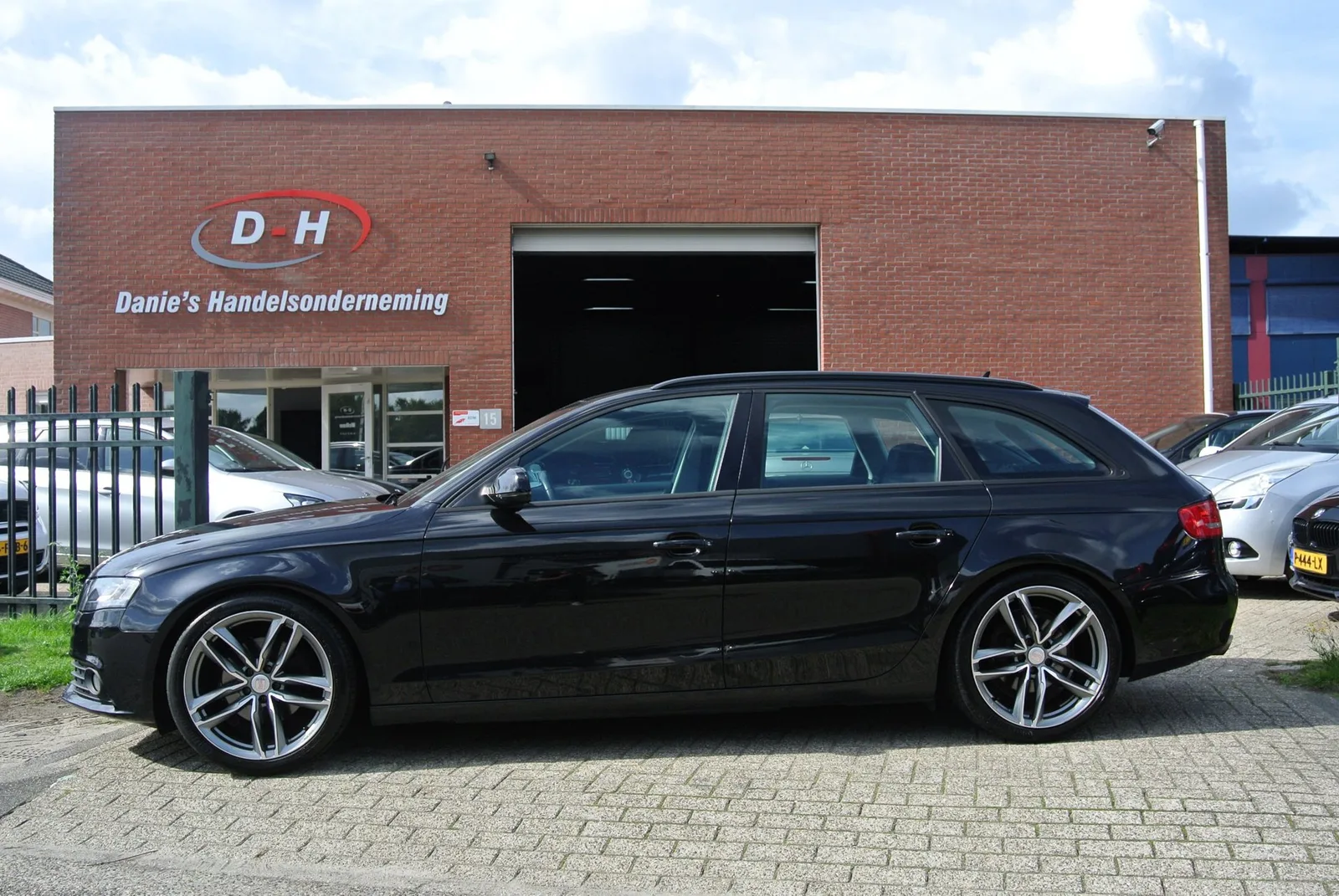 Audi A4 (2010) — foto 1