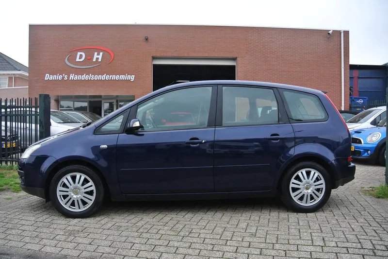 Ford Focus (2004)