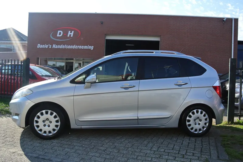 Honda FR-V (2005)