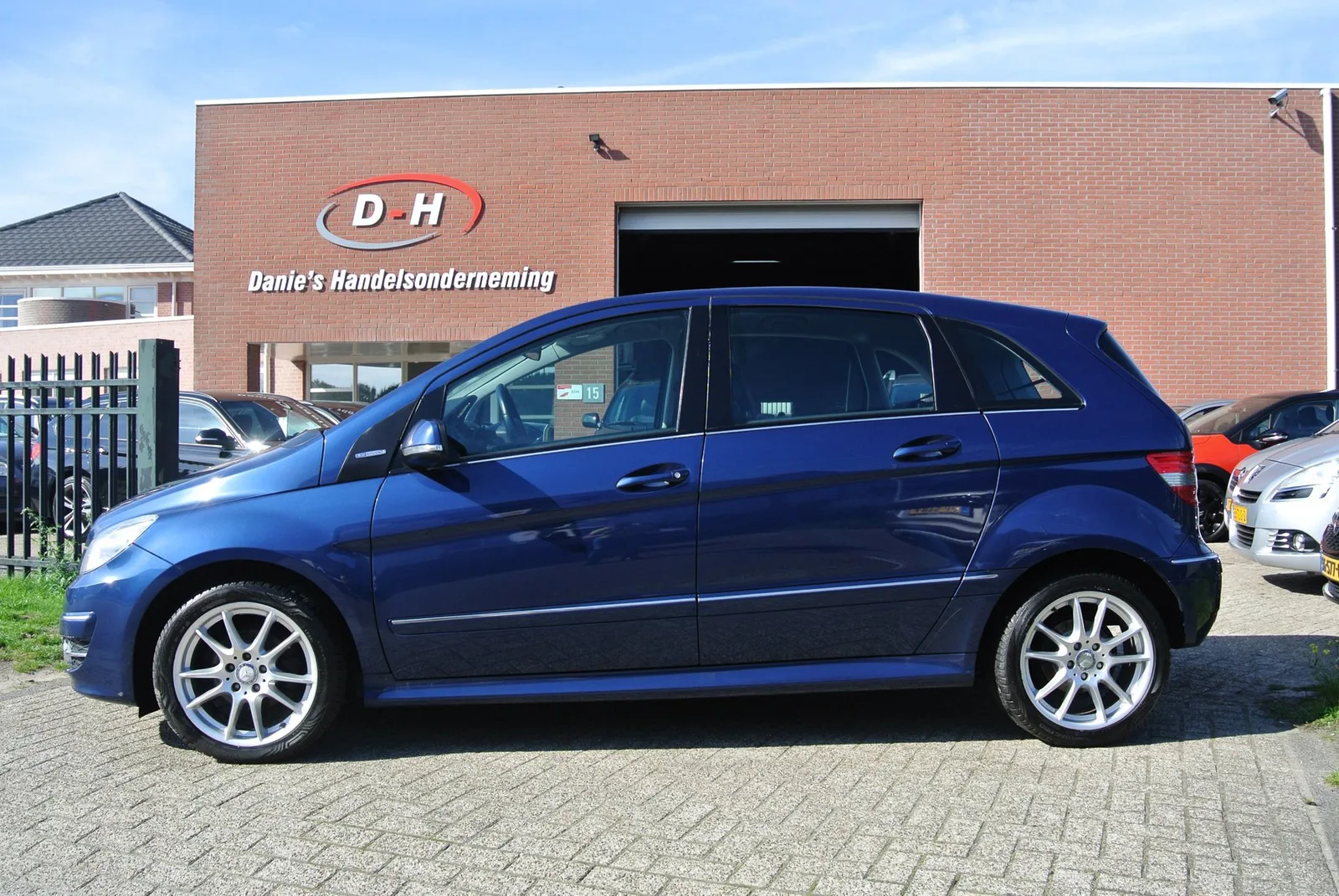 Mercedes-Benz B-Klasse (2011) — foto 1