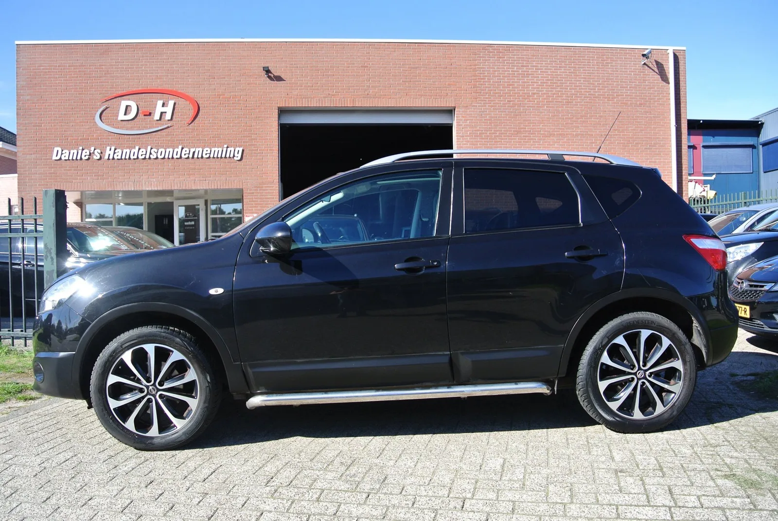 Nissan Qashqai (2012) — foto 1