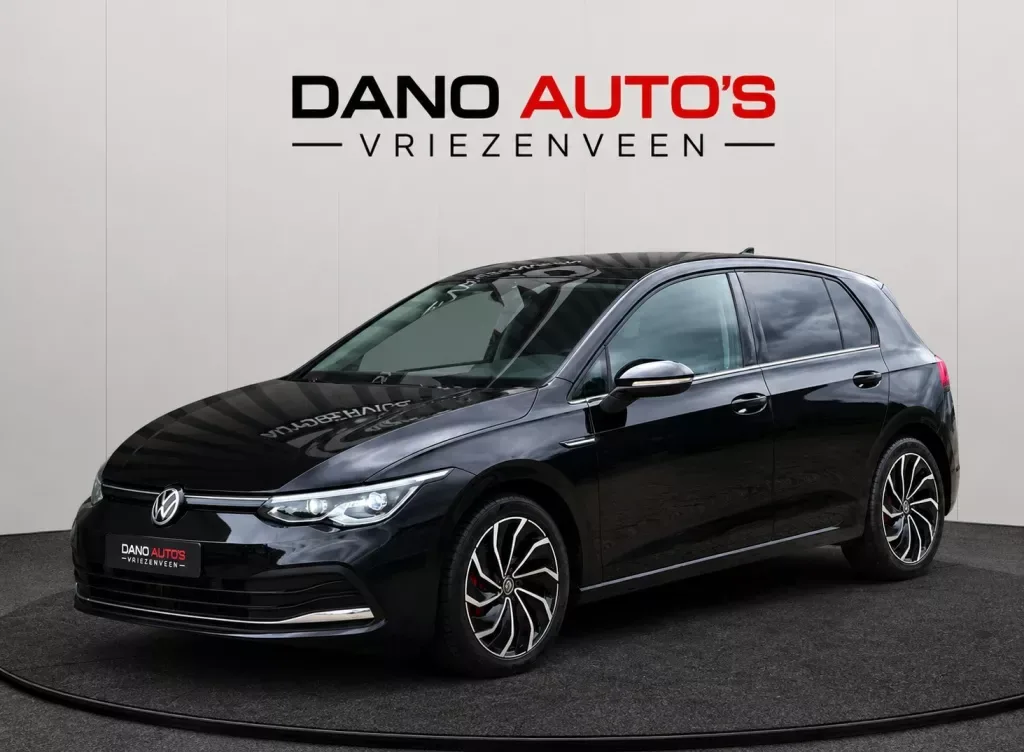 Volkswagen Golf (2020) — foto 1