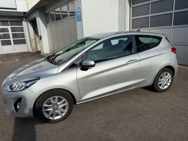 Ford Fiesta (2021) — foto 1