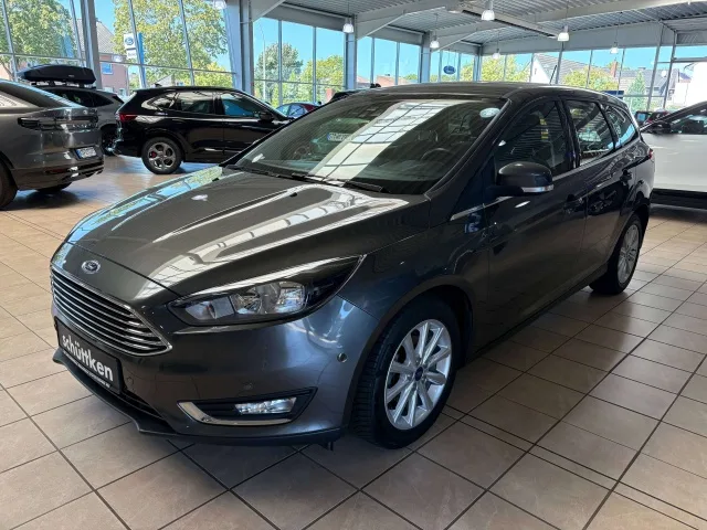 Ford Focus (2018) — foto 1