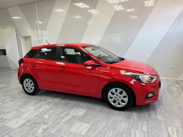 Hyundai i20 (2020) — foto 1