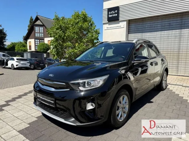Kia Stonic (2018) — foto 1
