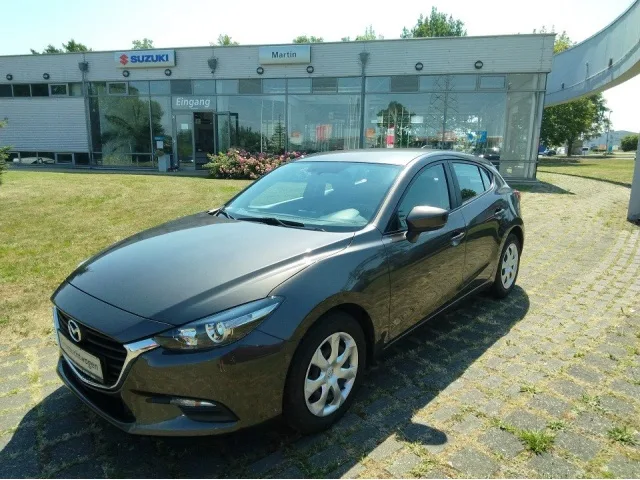 Mazda 3 (2017) — foto 1