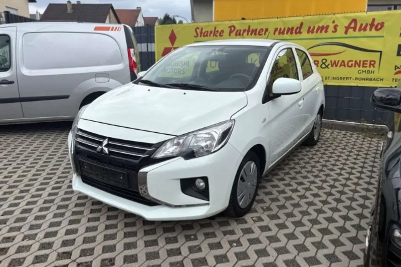 Mitsubishi Space Star (2022)