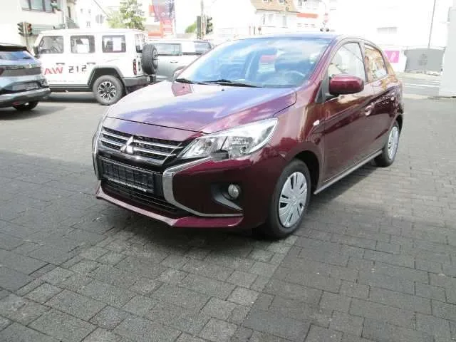 Mitsubishi Space Star (2022) — foto 1