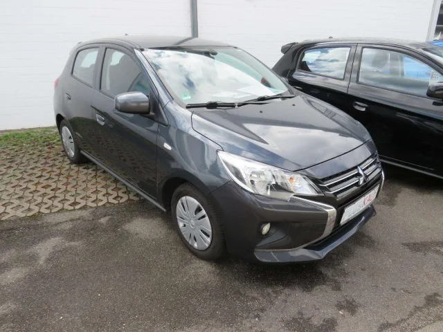 Mitsubishi Space Star (2024) — foto 1