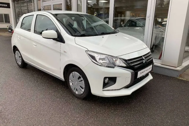 Mitsubishi Space Star (2021)
