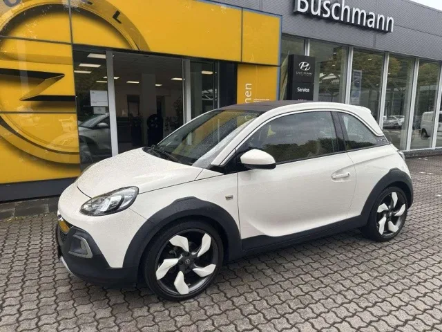 Opel Adam (2017) — foto 1