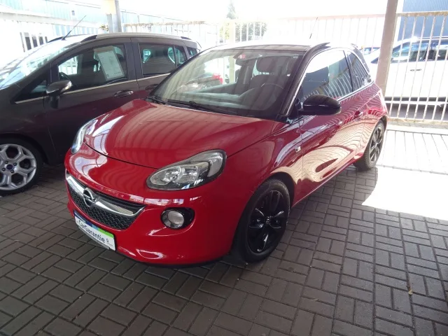 Opel Adam (2018) — foto 1