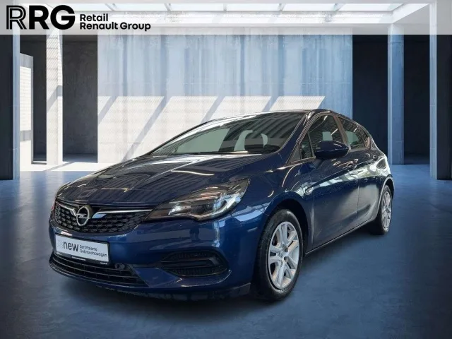 Opel Astra (2020) — foto 1