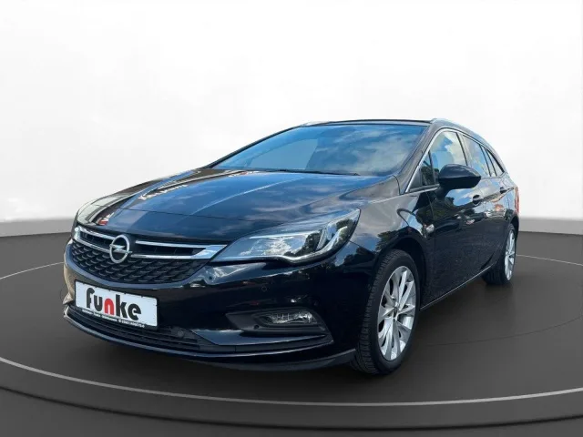 Opel Astra (2017) — foto 1