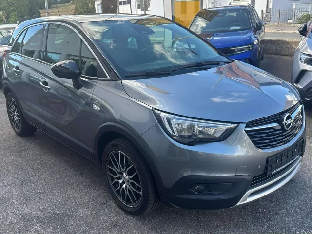 Opel Crossland (2018) — foto 1