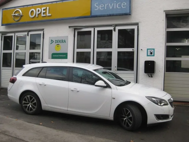 Opel Insignia (2017) — foto 1