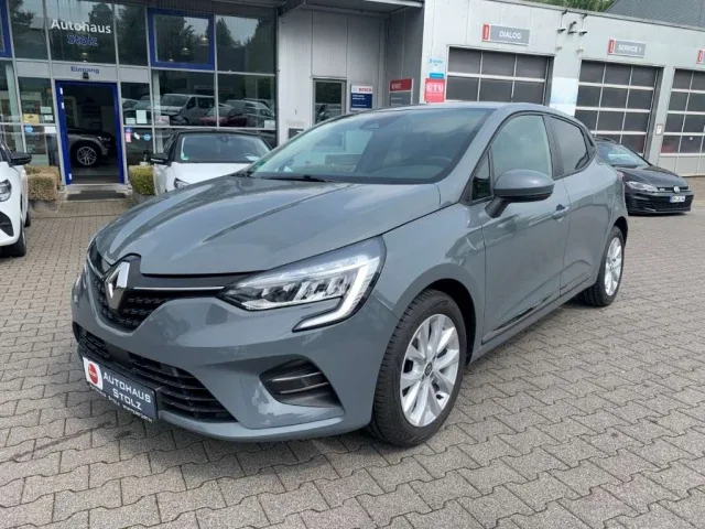 Renault Clio (2021) — foto 1