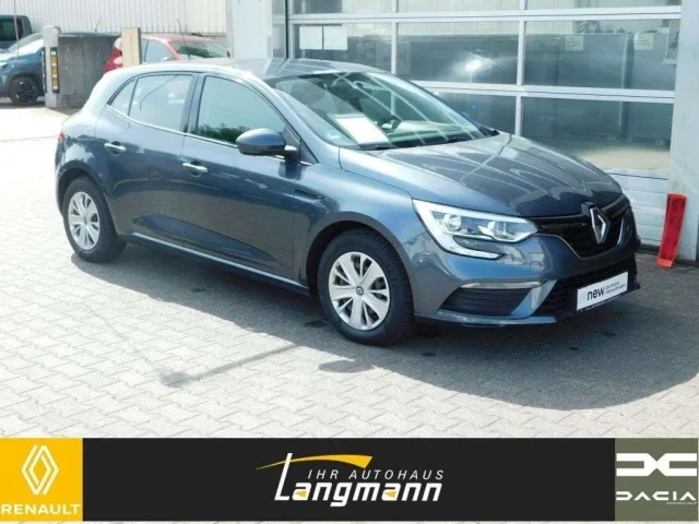 Renault Mégane (2019) — foto 1