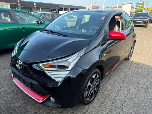 Toyota Aygo (2018) — foto 1