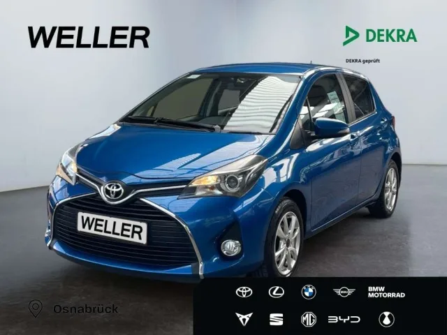 Toyota Yaris (2017) — foto 1