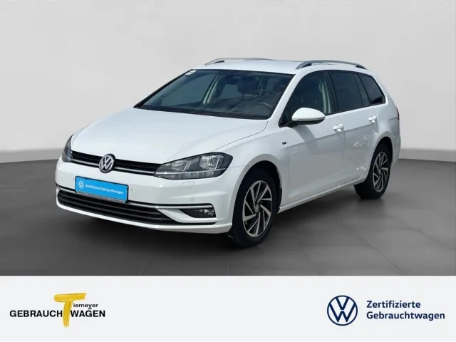 Volkswagen Golf (2018) — foto 1