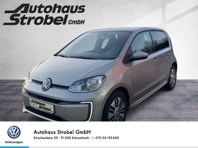 Volkswagen Up! (2018) — foto 1