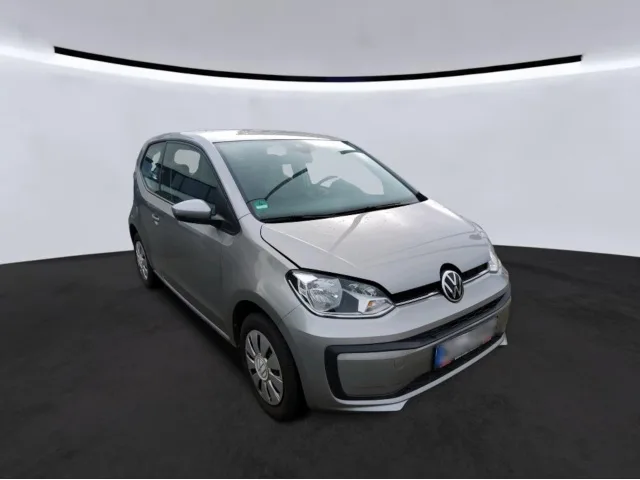 Volkswagen Up! (2021) — foto 1