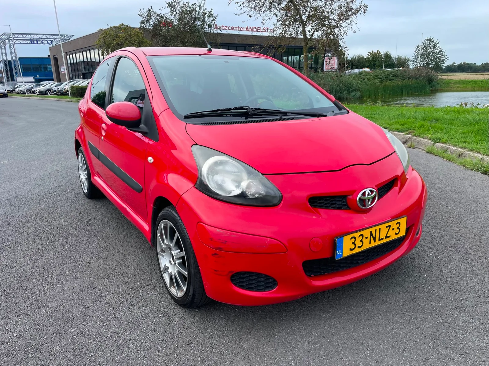 Toyota Aygo (2010) — foto 1