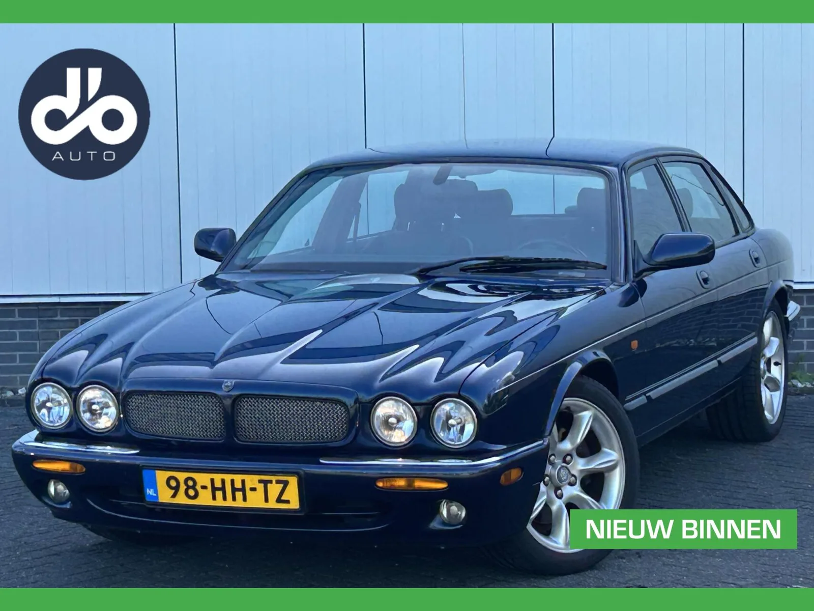 Jaguar XJR (2001) — foto 1