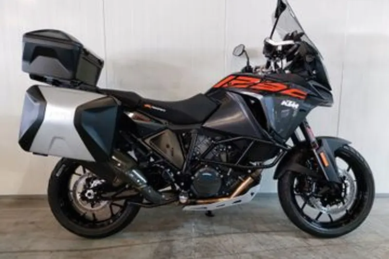 KTM 1290 Super Adventure S (2017)