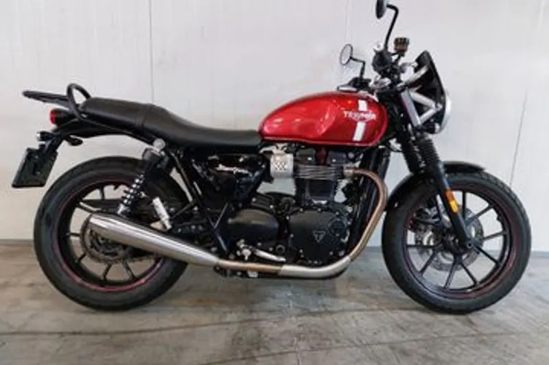 Triumph Street Twin (2017)