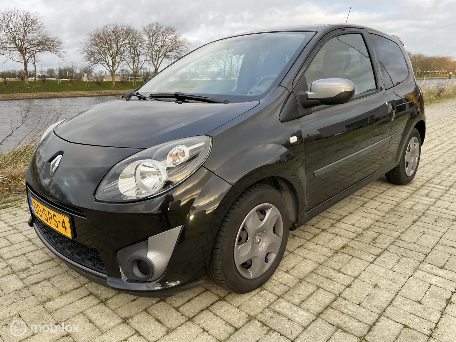 Renault Twingo (2011) — foto 1