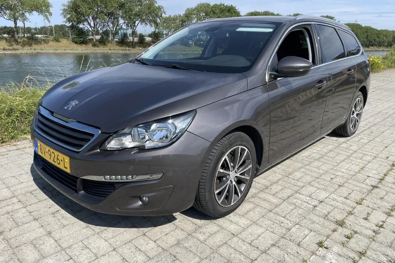 Peugeot 308 (2015)